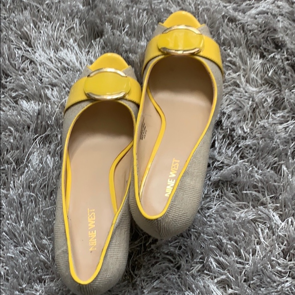 Nine West Heels - Yellow & Taupe